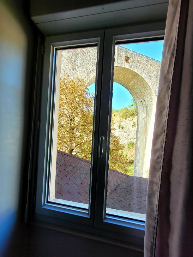 Hotel Rome Saint-Nazaire-en-Royans Zewnętrze zdjęcie